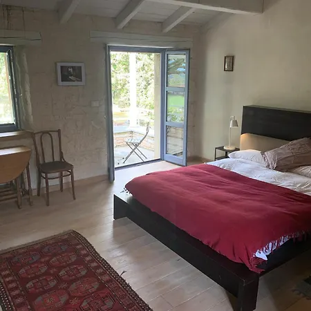 Beautiful Restored With Private Pool And Gardens