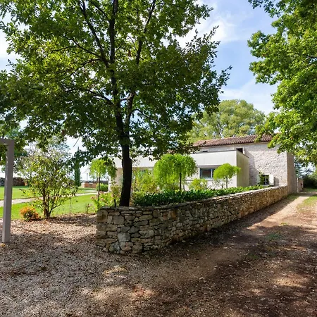 Beautiful Restored With Private Pool And Gardens