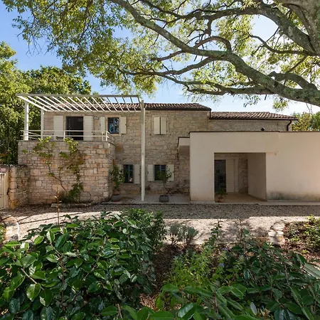 Villa Beautiful Restored With Private Pool And Gardens *