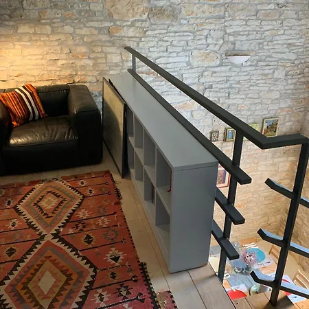Beautiful Restored With Private Pool And Gardens 빌라 *
