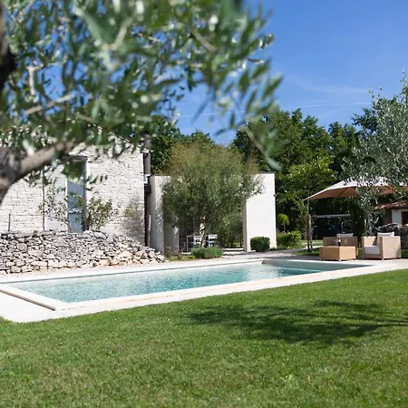 빌라 Beautiful Restored With Private Pool And Gardens Sveti Petar u Sumi